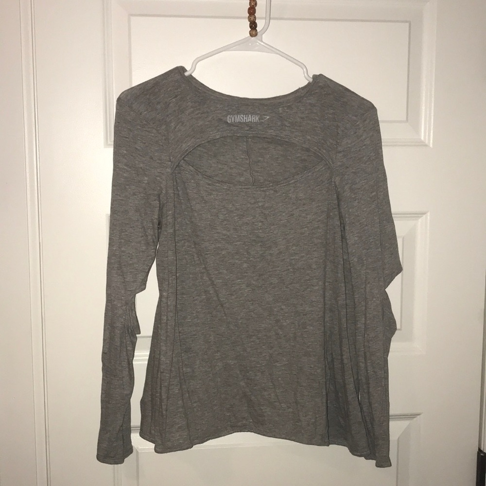 Cut out Gymshark long sleeve!!!😍😍